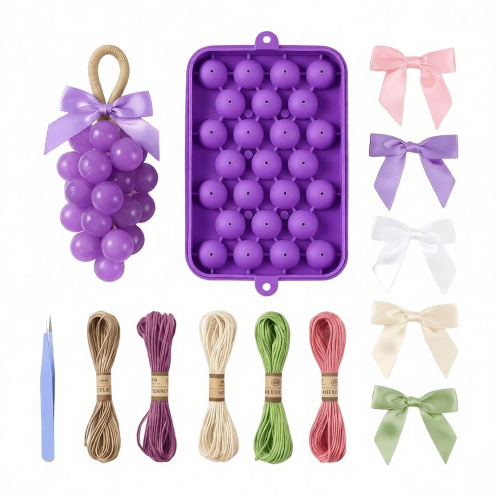 Soap Making Gifts - ぶどうの形をしたシリコン製型。フルーツソープ作りやDIYクラフトに使える、リアルな樹脂成形型。家庭用装飾や手作りギフトの材料として最適。